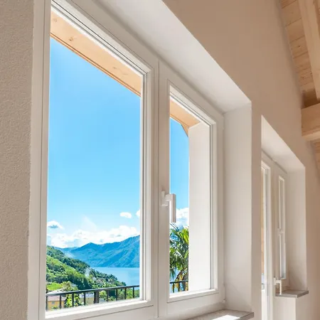 Schoene An Toplage Mit Gratis Parkplatz! Gambarogno