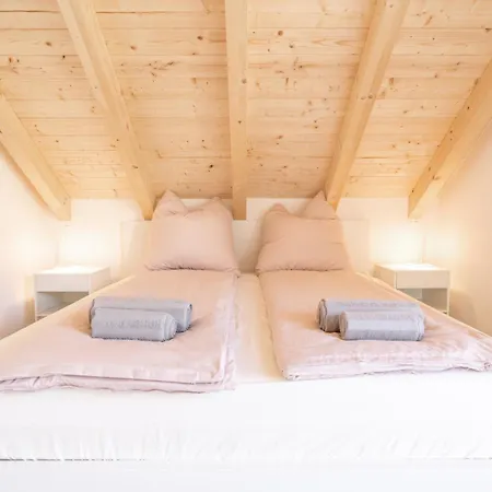 Apartment Schoene An Toplage Mit Gratis Parkplatz! Gambarogno