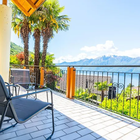 Schoene An Toplage Mit Gratis Parkplatz! Gambarogno