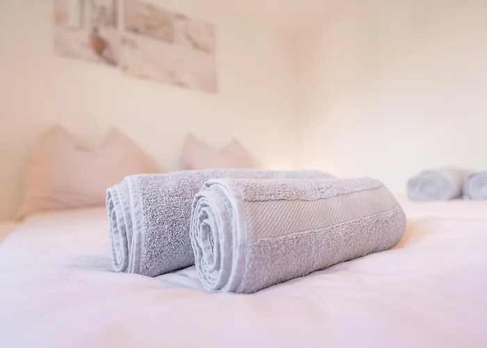 Schoene An Toplage Mit Gratis Parkplatz!