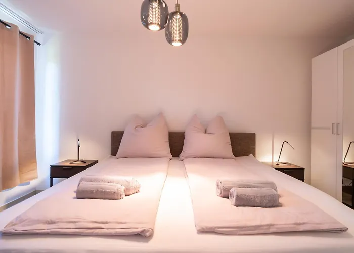 Apartment Schoene An Toplage Mit Gratis Parkplatz! *