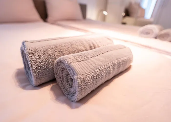 Schoene An Toplage Mit Gratis Parkplatz! *