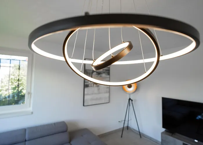 Schoene An Toplage Mit Gratis Parkplatz! *