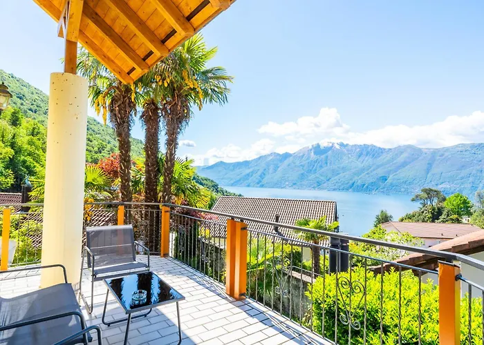 Schoene An Toplage Mit Gratis Parkplatz! Gambarogno