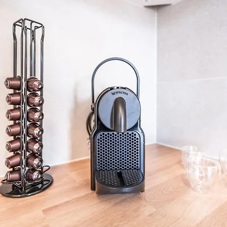 Schoene An Toplage Mit Gratis Parkplatz! Gambarogno